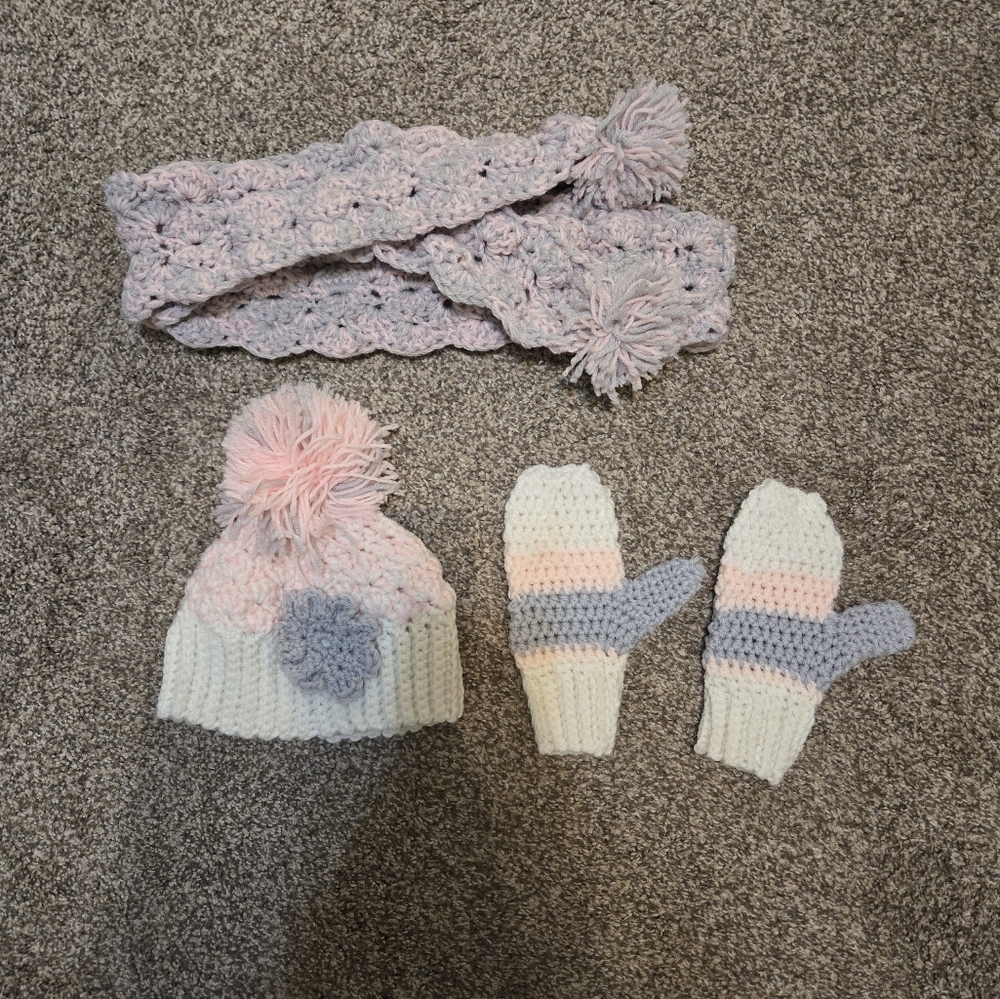 Brand new handmade warm knit pink, grey, & white scarf, hat, & mittens set